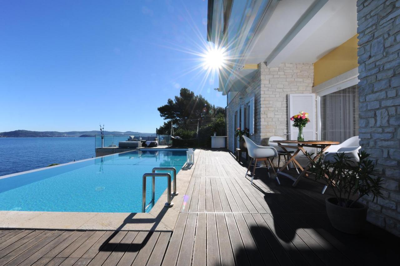Villa Cablex Crveni Vrh Esterno foto