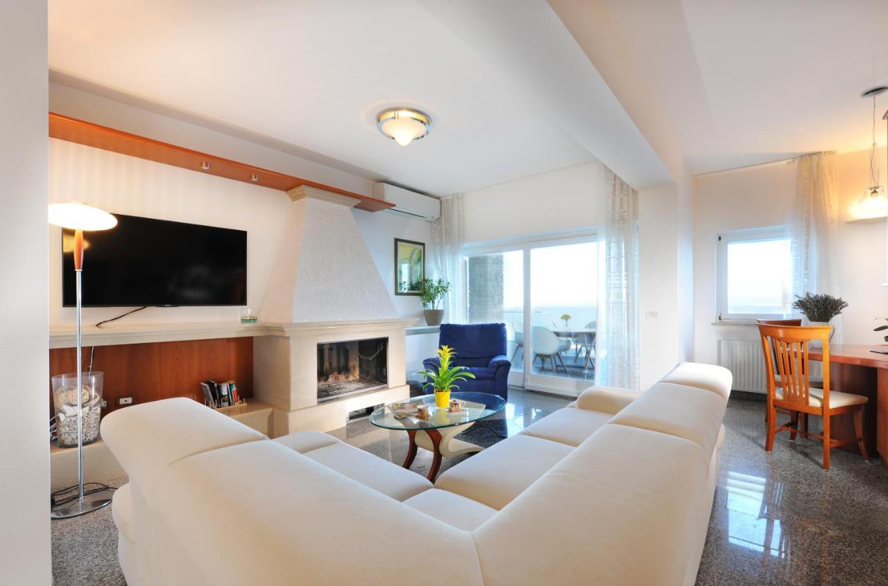 Villa Cablex Crveni Vrh Esterno foto